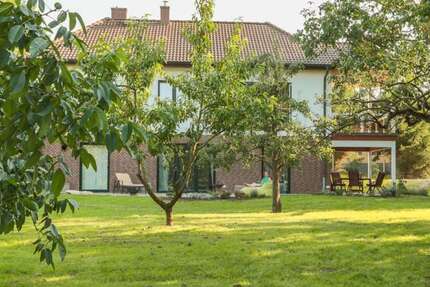 Haus Seedorf - 6 Zimmer, 188 m&sup2;, 2.630&euro; | Angebot:26760202