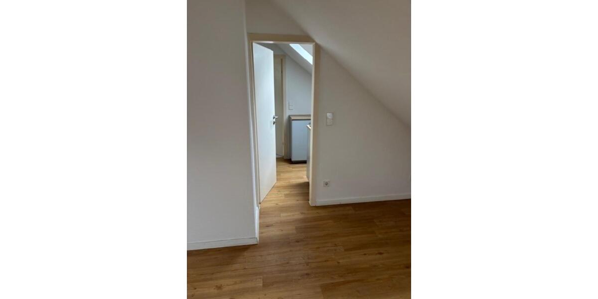 Etagenwohnung Kassel Vorderer Westen - 2 Zimmer, 40 m&sup2;, 480&euro; | Angebot:25307979