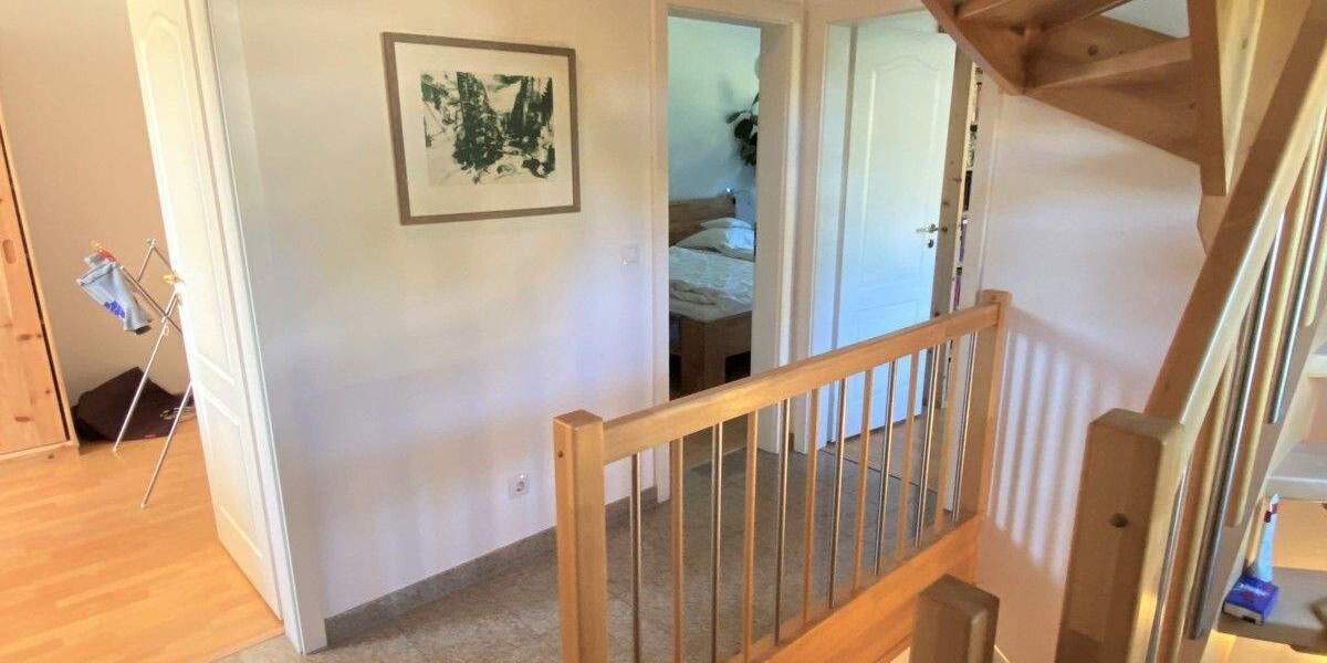 Mehrfamilienhaus, Wohnhaus Hamburg-Eißendorf Eißendorf - 6 Zimmer, 160 m&sup2;, 2.150&euro; | Angebot:25038193