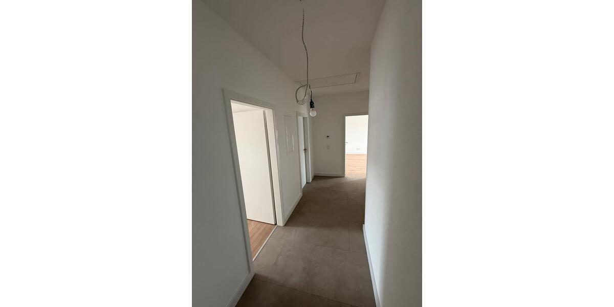Etagenwohnung Haßmersheim - 1 Zimmer, 104 m&sup2;, 1.490&euro; | Angebot:26490171