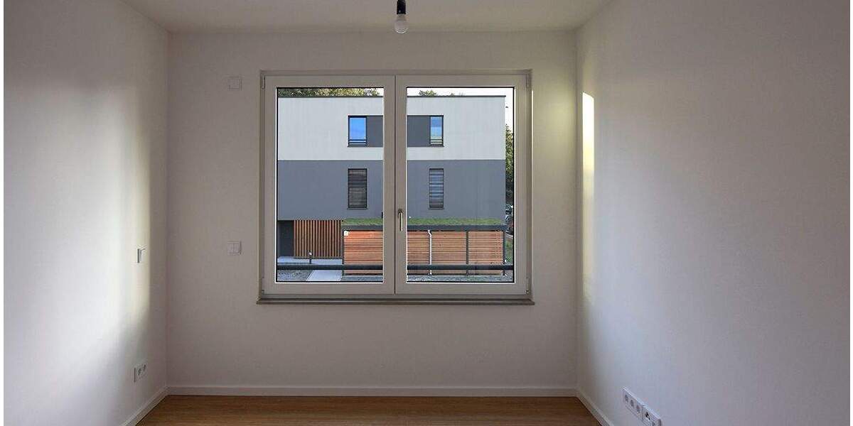 Etagenwohnung Bestensee - 4 Zimmer, 107 m&sup2;, 1.515&euro; | Angebot:25732278