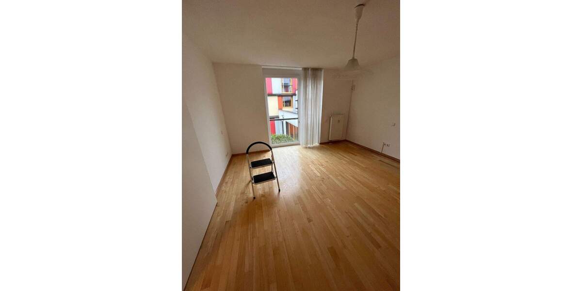 Etagenwohnung Weil am Rhein - 2 Zimmer, 62 m&sup2;, 865&euro; | Angebot:25703759