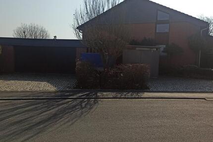 Haus Schwalmstadt - 6 Zimmer, 165 m&sup2;, 1.198&euro; | Angebot:25496755