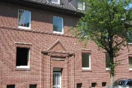 **Schöne, renovierte 1-Zimmerwohnung mit Badewanne - vermietbar ab sofort!** 1 zimmer