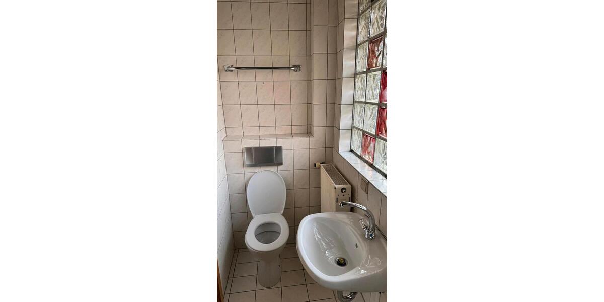 Etagenwohnung Großheirath - 5 Zimmer, 125 m&sup2;, 740&euro; | Angebot:26251085