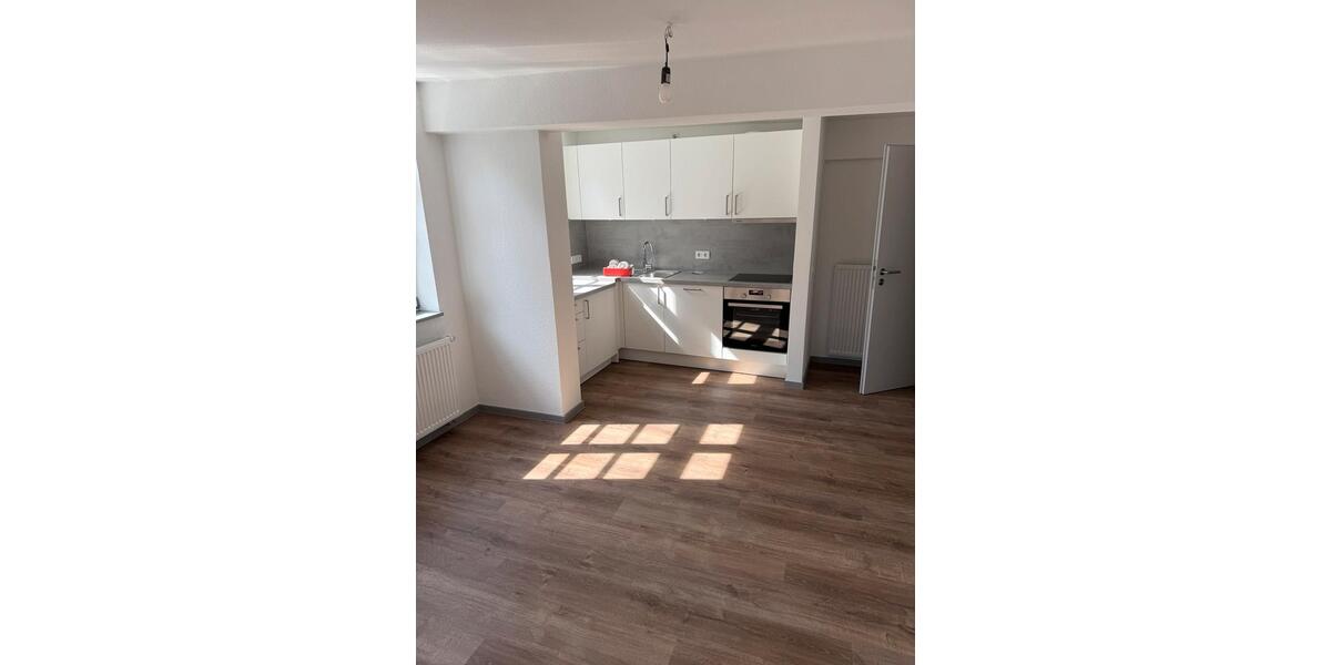 Erdgeschoßwohnung Bad Wildungen - 3.5 Zimmer, 73 m&sup2;, 600&euro; | Angebot:26327847