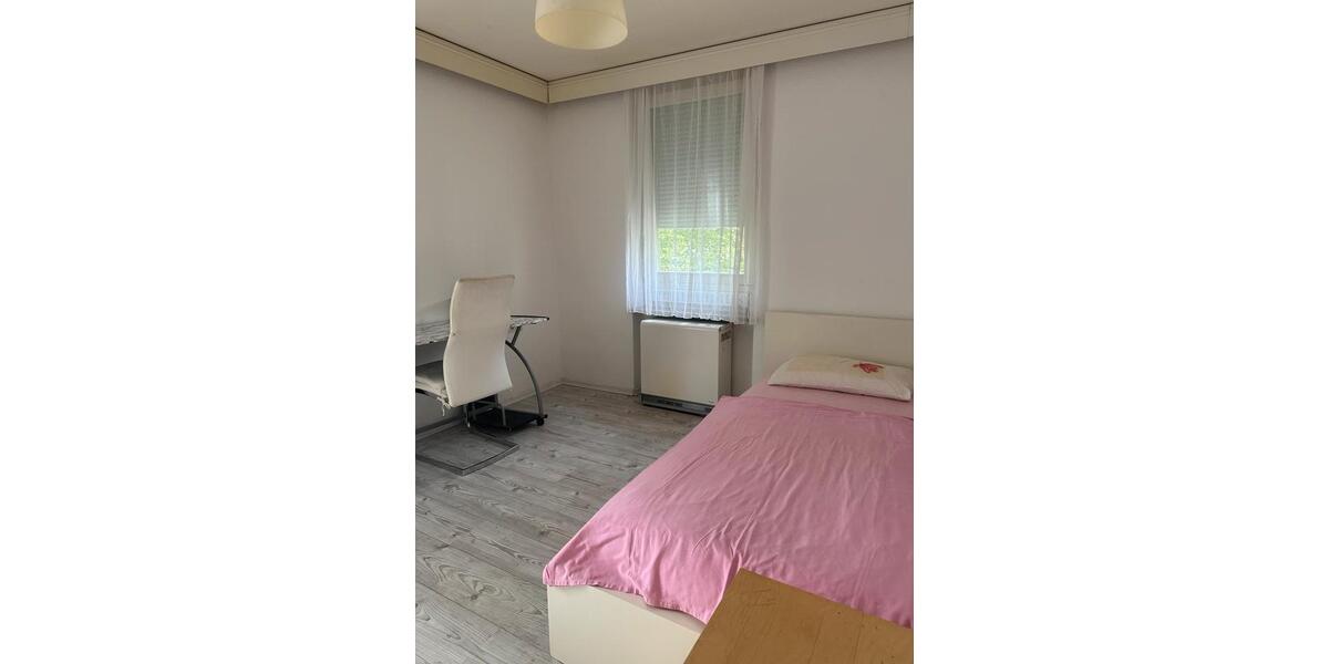 Wohnen auf Zeit Stuttgart Vaihingen - 1 Zimmer, 18 m&sup2;, 620&euro; | Angebot:26287082