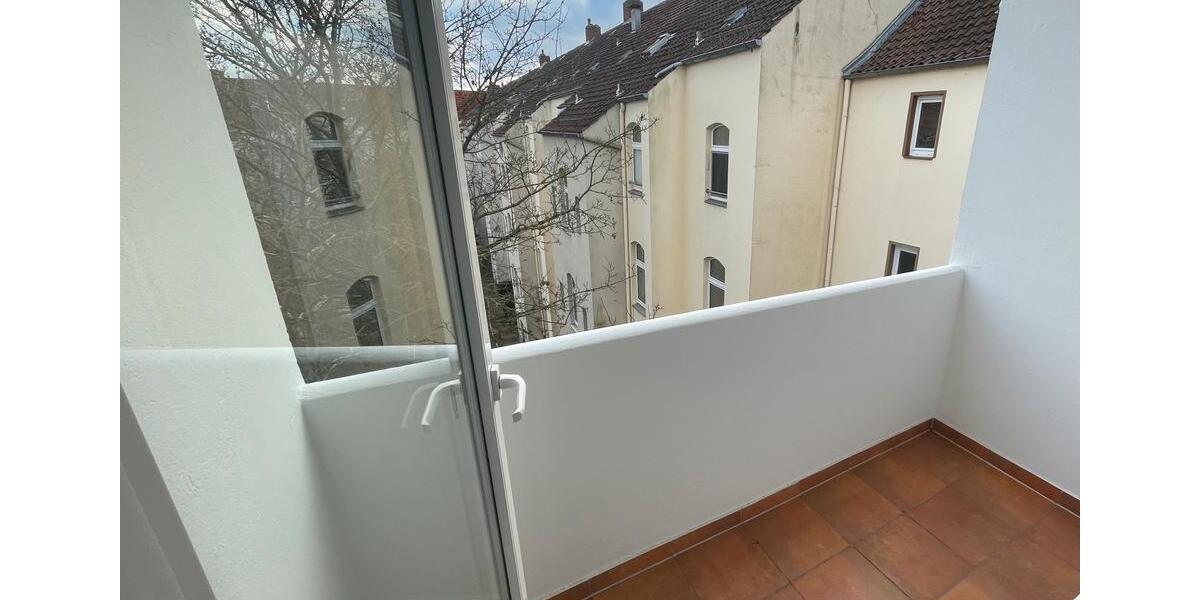 Etagenwohnung Hannover Vahrenwald-List - 3 Zimmer, 75 m&sup2;, 1.100&euro; | Angebot:26024224