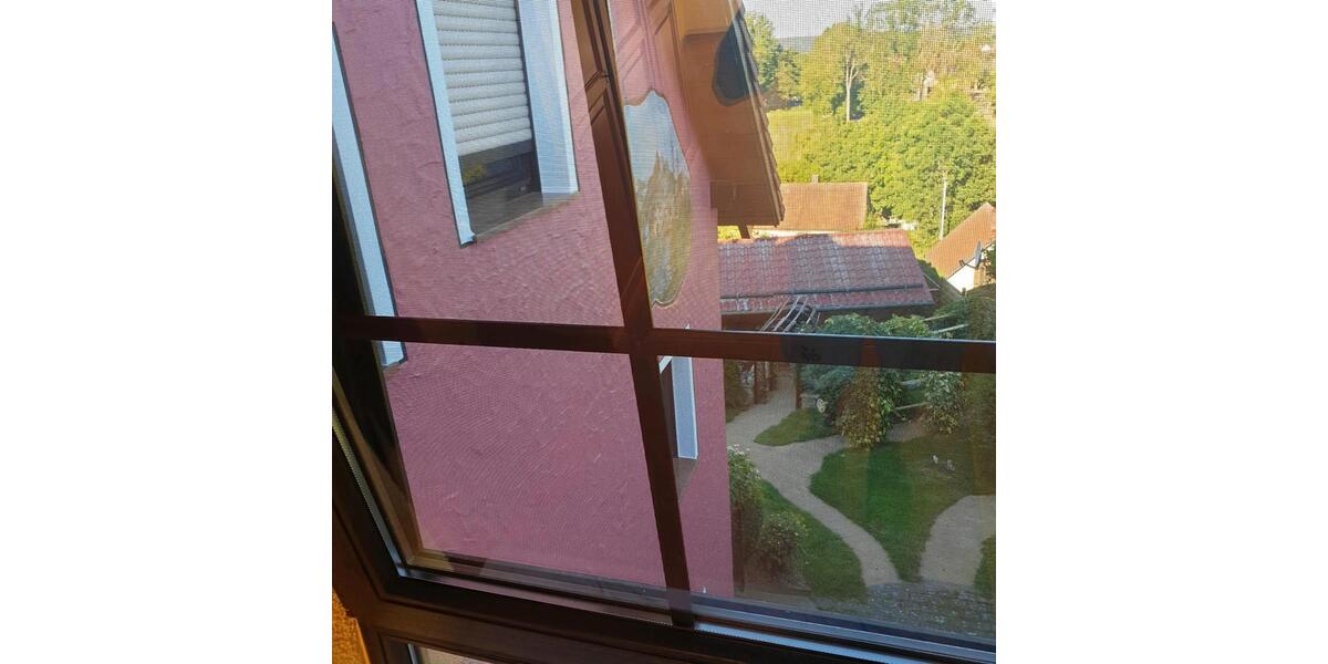 Dachgeschoßwohnung Herrieden - 3.5 Zimmer, 150 m&sup2;, 1.180&euro; | Angebot:25326585