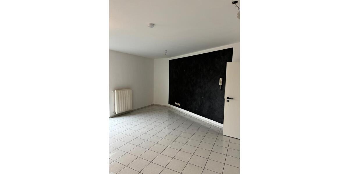 Etagenwohnung Waldbröl - 2 Zimmer, 75 m&sup2;, 490&euro; | Angebot:25100438