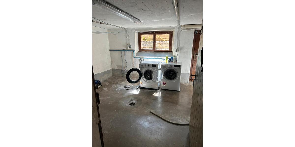 Dachgeschoßwohnung Iserlohn - 3 Zimmer, 60 m&sup2;, 600&euro; | Angebot:24492401