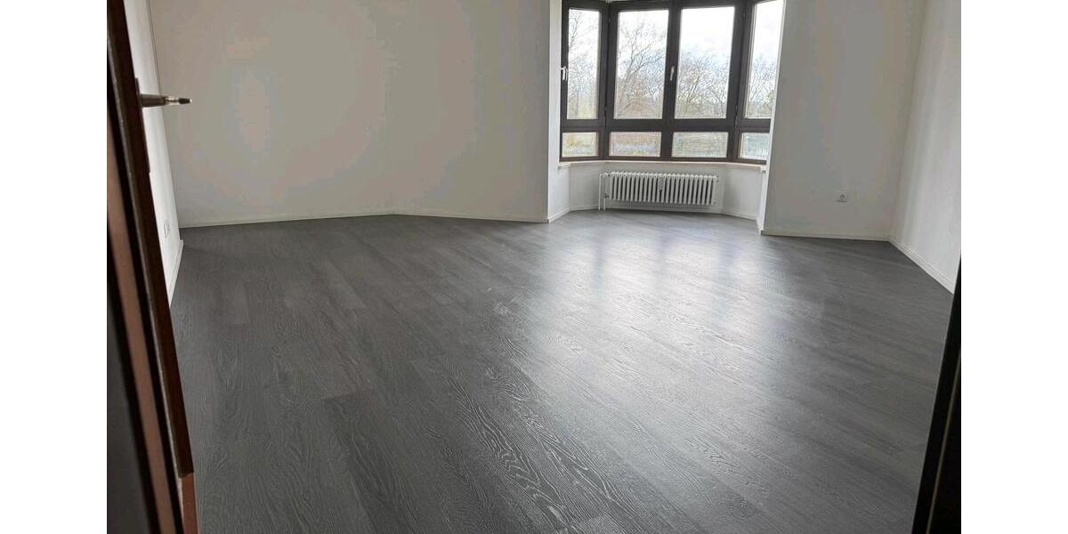 Etagenwohnung Altötting - 3 Zimmer, 95 m&sup2;, 990&euro; | Angebot:25986598
