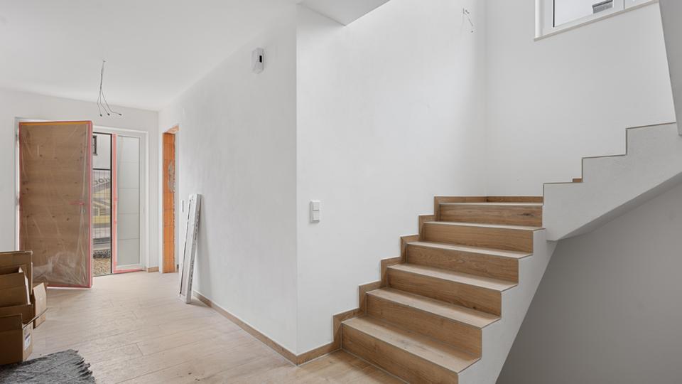 Reihenhaus Ingolstadt - 4.5 Zimmer, 134 m&sup2;, 1.900&euro; | Angebot:25367088