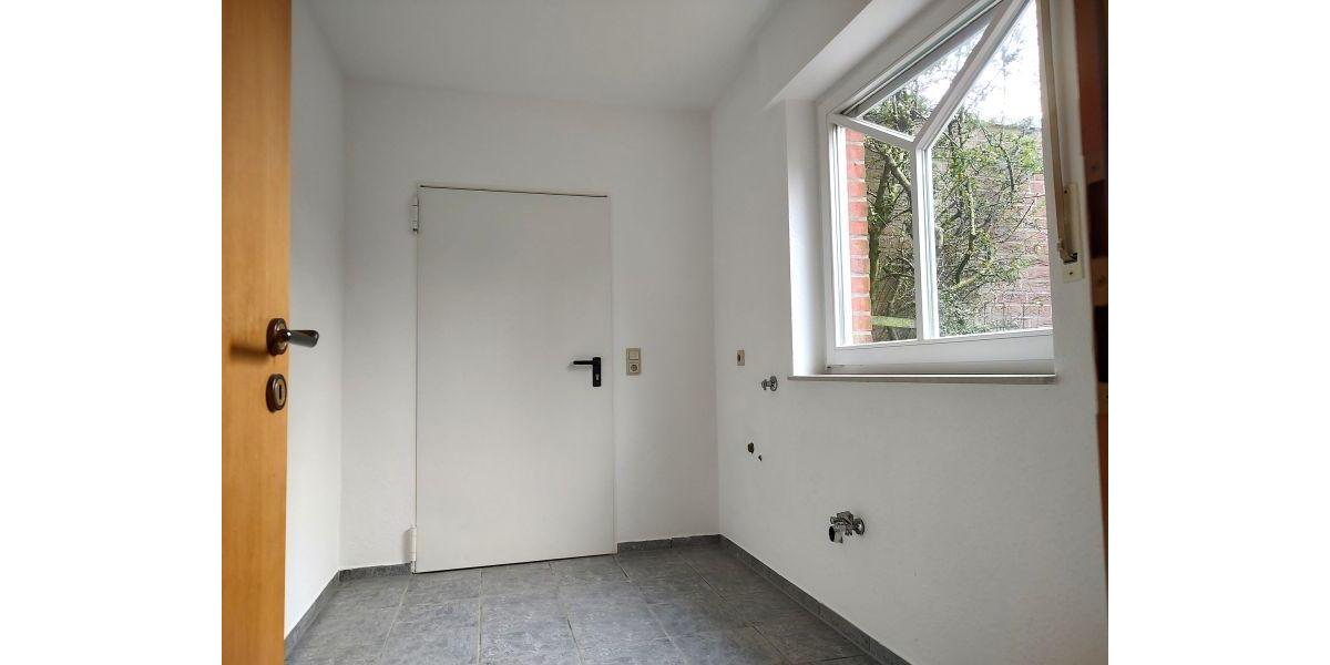 Erdgeschoßwohnung Vechta - 3.5 Zimmer, 97 m&sup2;, 860&euro; | Angebot:26698556