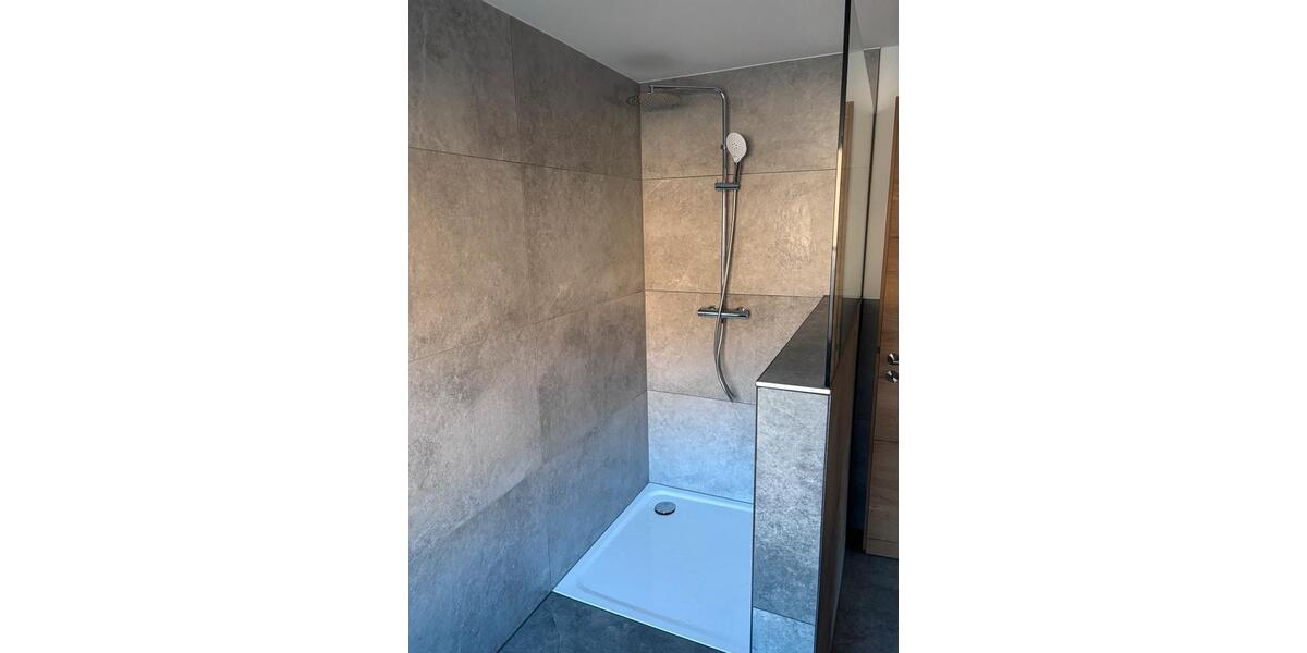 Etagenwohnung Teisnach - 4 Zimmer, 110 m&sup2;, 880&euro; | Angebot:26019923