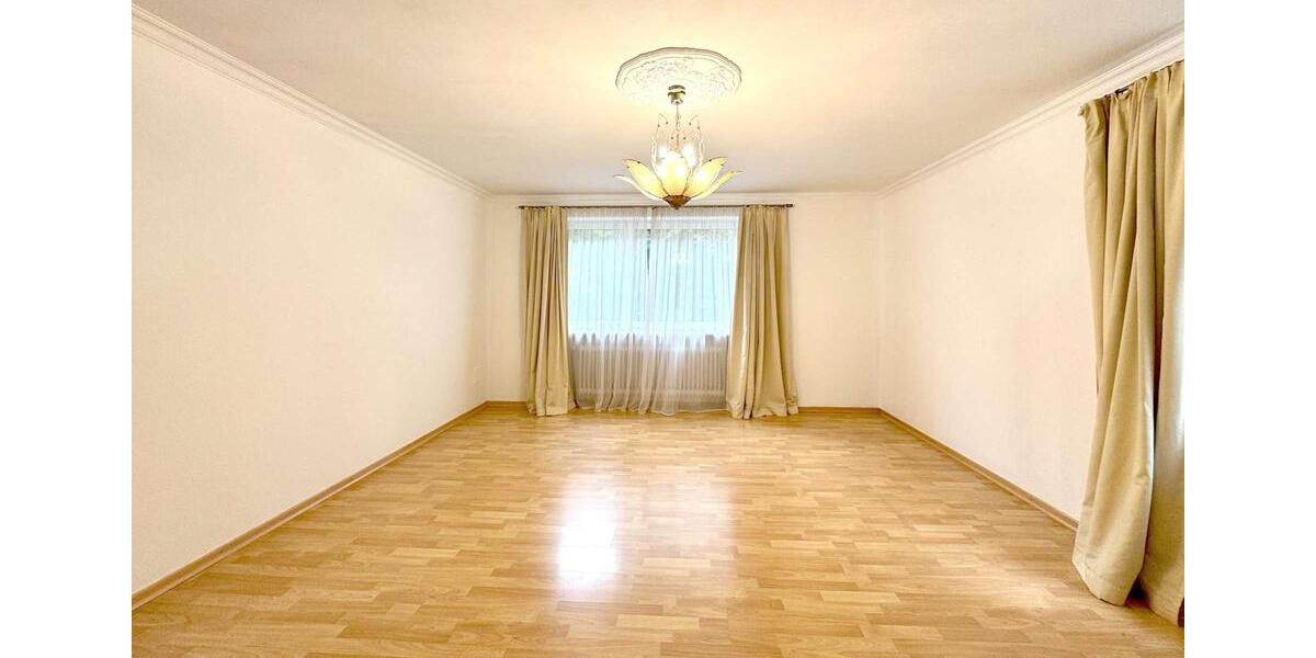 Einfamilienhaus München Sendling-Westpark - 3 Zimmer, 180 m&sup2;, 3.350&euro; | Angebot:26586678