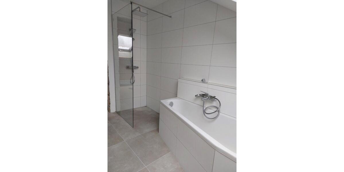 Dachgeschoßwohnung Kelkheim (Taunus) - 2 Zimmer, 67 m&sup2;, 905&euro; | Angebot:24372294