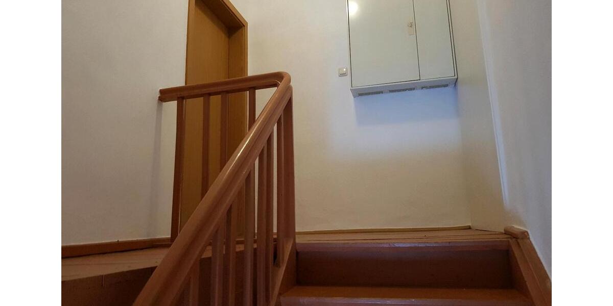 Einfamilienhaus Vohenstrauß - 2 Zimmer, 147 m&sup2;, 750&euro; | Angebot:25853607