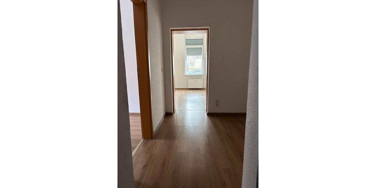Erdgeschoßwohnung Halle (Saale) Frohe Zukunft - 2 Zimmer, 69 m&sup2;, 525&euro; | Angebot:26675301