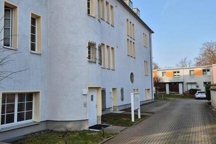 Wohnung Halberstadt - 2 Zimmer, 65 m&sup2;, 430&euro; | Angebot:25648277