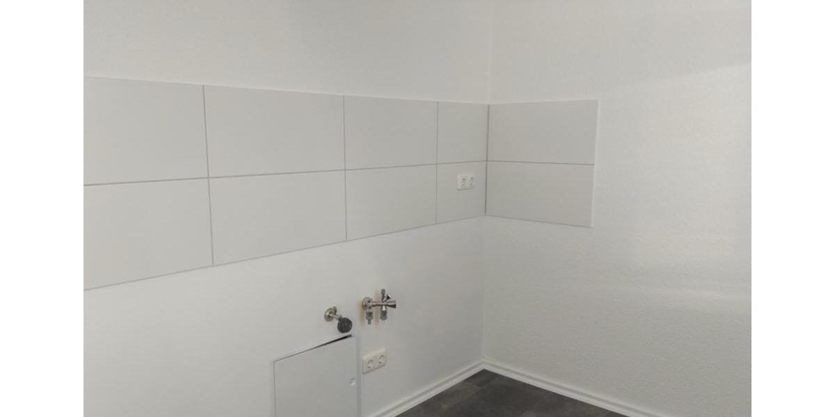 Etagenwohnung Bernsdorf - 3 Zimmer, 48 m&sup2;, 205&euro; | Angebot:19462449