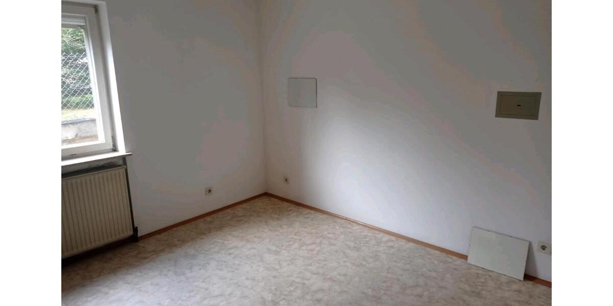 Erdgeschoßwohnung Stegaurach - 5 Zimmer, 108 m&sup2;, 750&euro; | Angebot:25392056