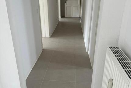 Wohnung Aschersleben - 3 Zimmer, 84 m&sup2;, 700&euro; | Angebot:25084910