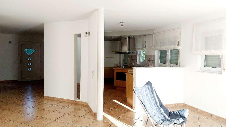 Einfamilienhaus Eislingen (Fils) - 5.5 Zimmer, 166 m&sup2;, 2.100&euro; | Angebot:26438109