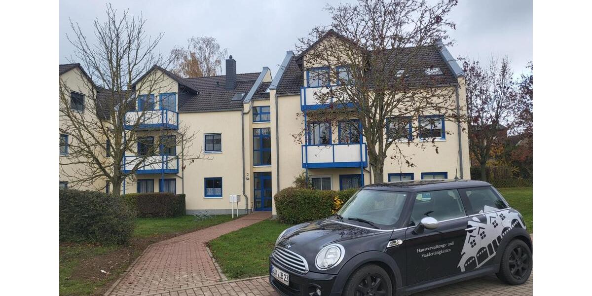 Dachgeschoßwohnung Egeln - 2 Zimmer, 63 m&sup2;, 315&euro; | Angebot:25080976