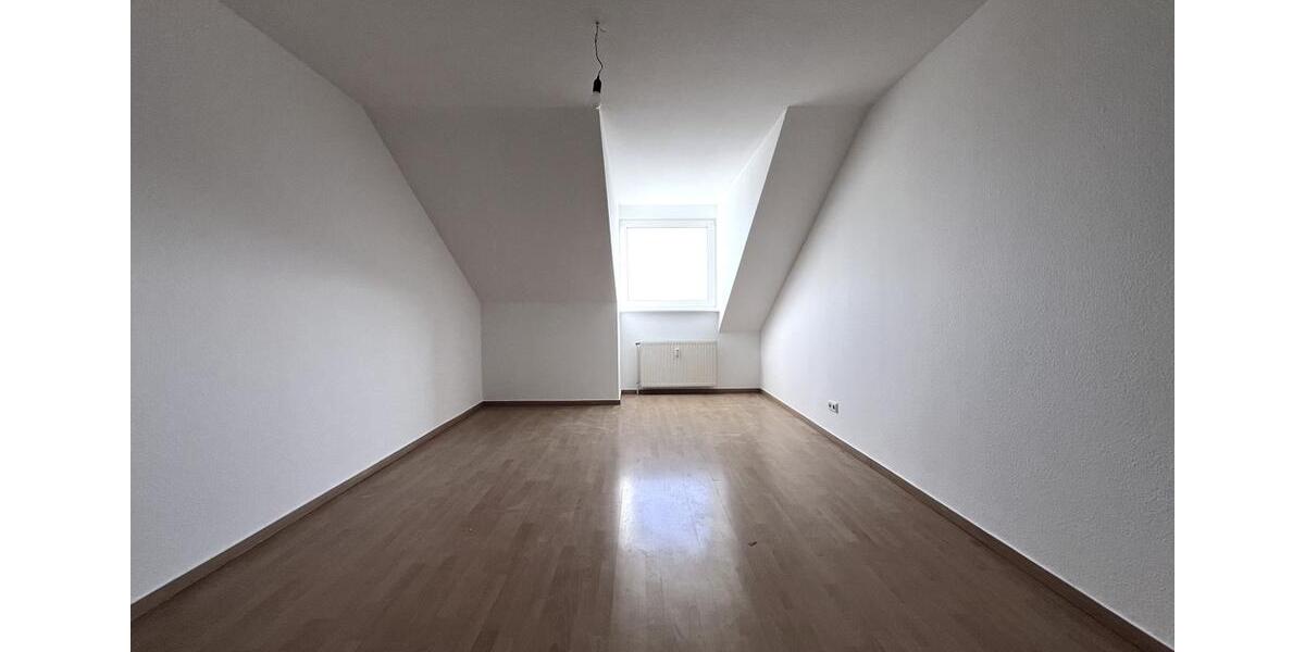 Dachgeschoßwohnung Oyten - 3 Zimmer, 70 m&sup2;, 640&euro; | Angebot:24749638