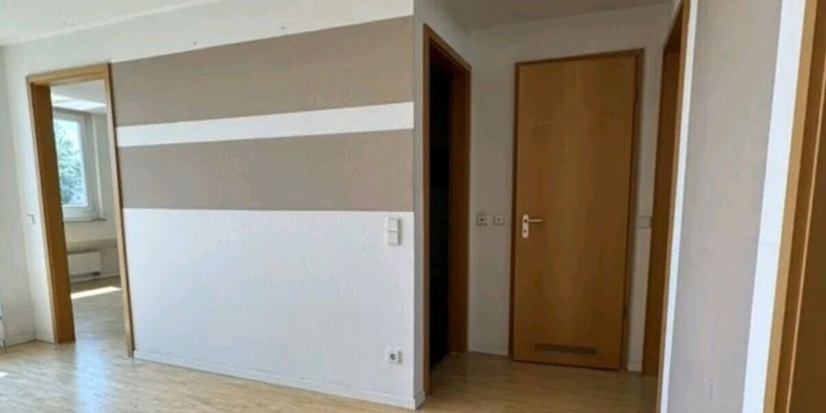 4- Zimmer DG Wohnung mit Südbalkon befristete Vermietung 18 Monate - Appartement Kornwestheim | Angebot:26838292
