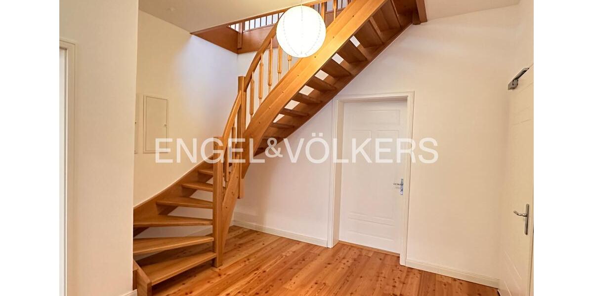 Maisonettenwohnung Magdeburg - 5 Zimmer, 175 m&sup2;, 1.559&euro; | Angebot:25921569