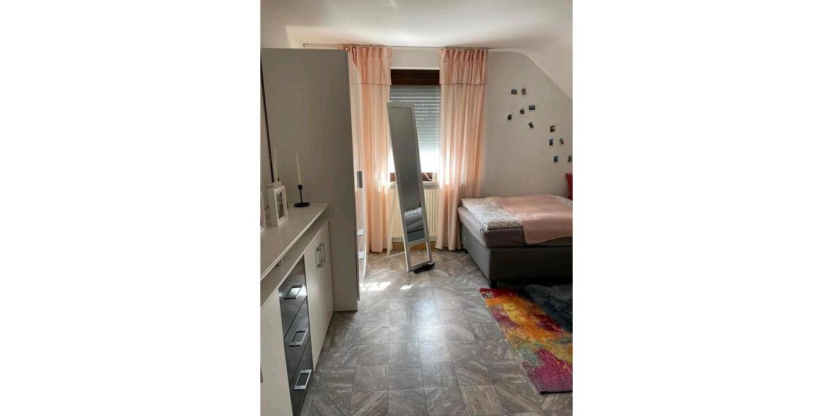 Studenten WG -Wohnung 4 zimmer