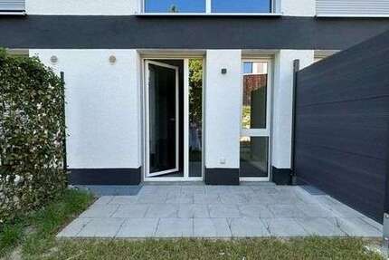 Wohnung Augsburg Kriegshaber - 1 Zimmer, 30 m&sup2;, 724&euro; | Angebot:27185299