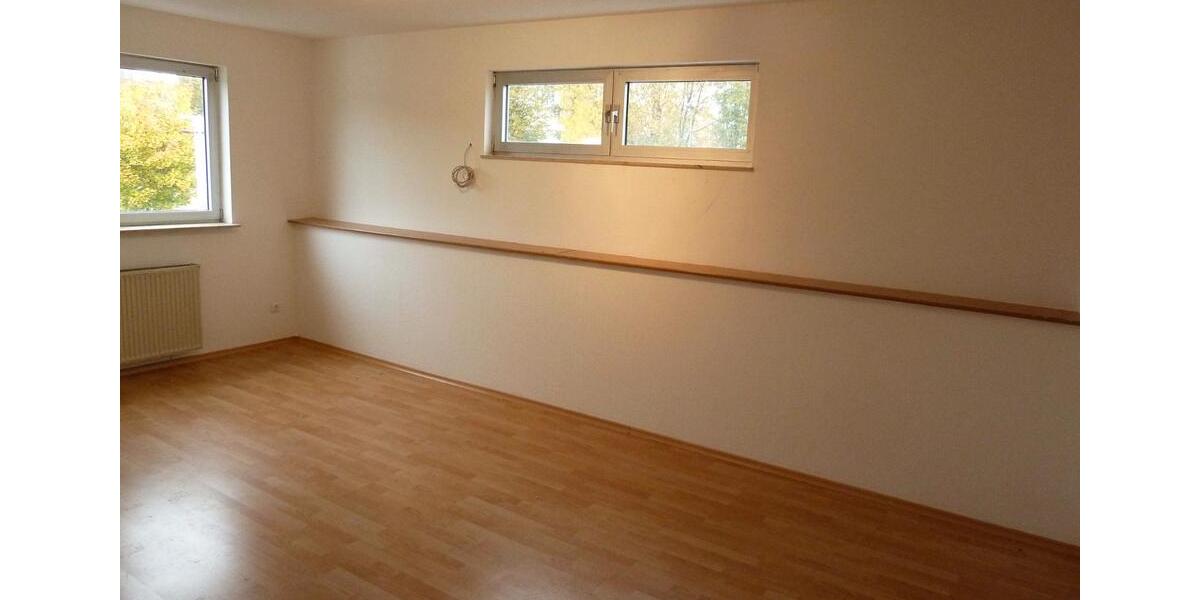 Etagenwohnung Nentershausen - 1 Zimmer, 78 m&sup2;, 288&euro; | Angebot:26261580