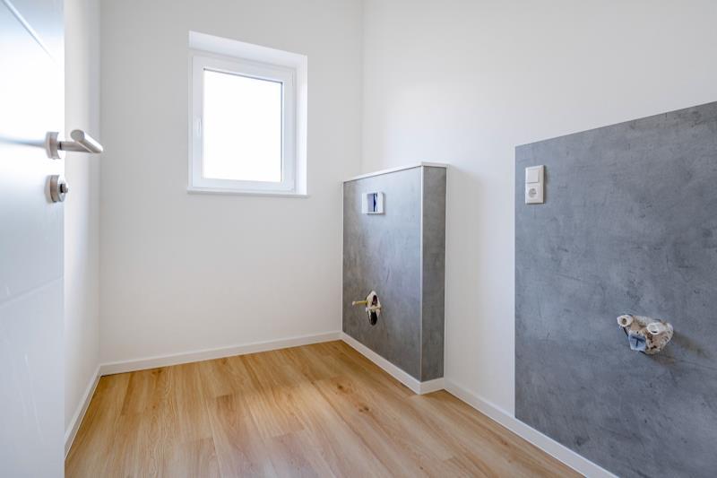 Etagenwohnung Esens - 3 Zimmer, 112 m&sup2;, 1.390&euro; | Angebot:24609623