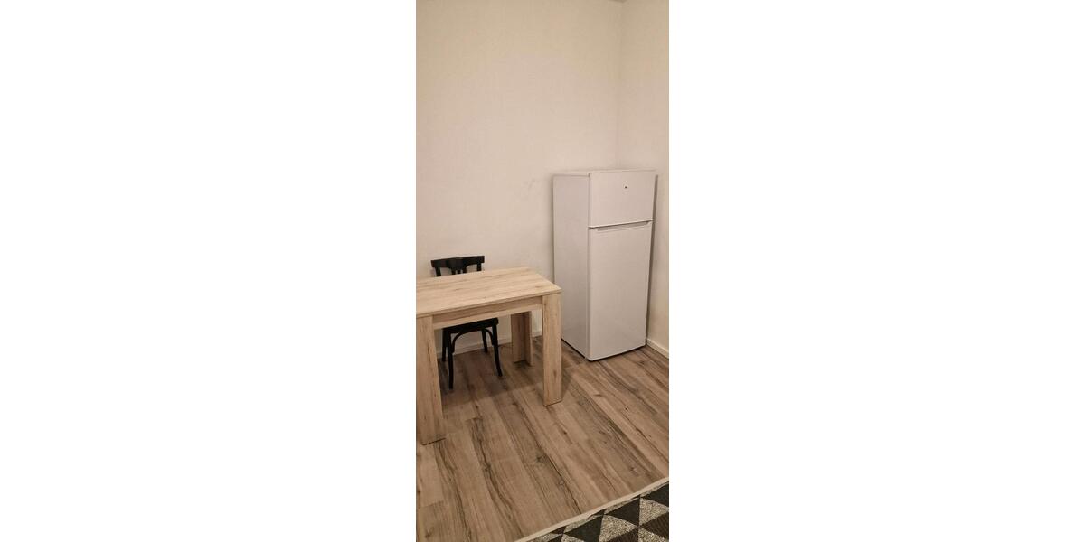 Etagenwohnung Schkeuditz - 1 Zimmer, 18 m&sup2;, 650&euro; | Angebot:25793056