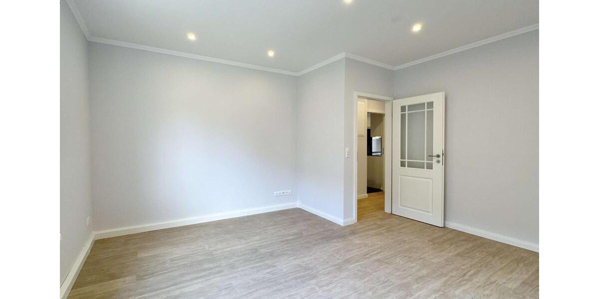 Etagenwohnung Rostock Hansaviertel - 2 Zimmer, 50 m&sup2;, 1.005&euro; | Angebot:25947795