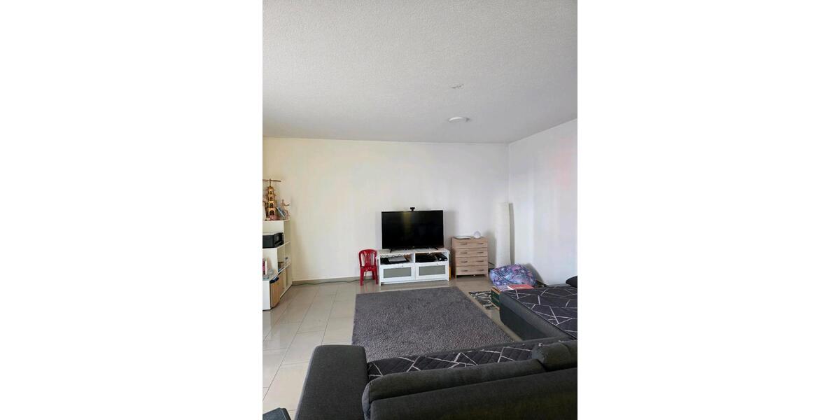 Erdgeschoßwohnung Schwaigern - 3 Zimmer, 95 m&sup2;, 1.150&euro; | Angebot:26639140