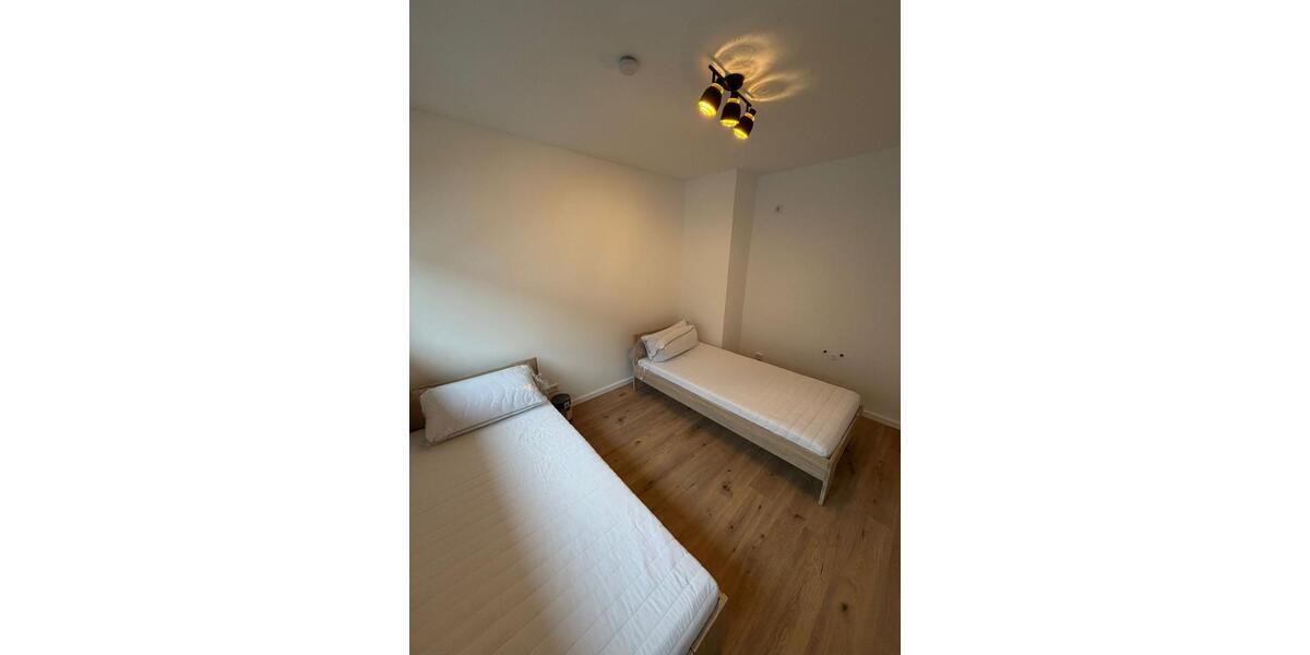 Wohnen auf Zeit Bischofsheim - 3.5 Zimmer, 130 m&sup2;, 18&euro; | Angebot:25157438