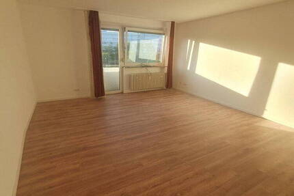 3-Zimmer-Wohnung Bahnhofsnähe