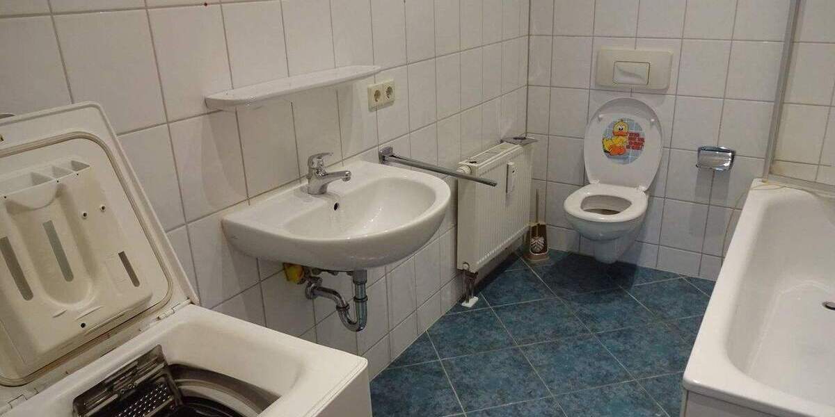 Ab 01.04 !!!Einraumwohnung im Zwickauer Zentrum mit Balkon und kleiner Küche! 1 zimmer