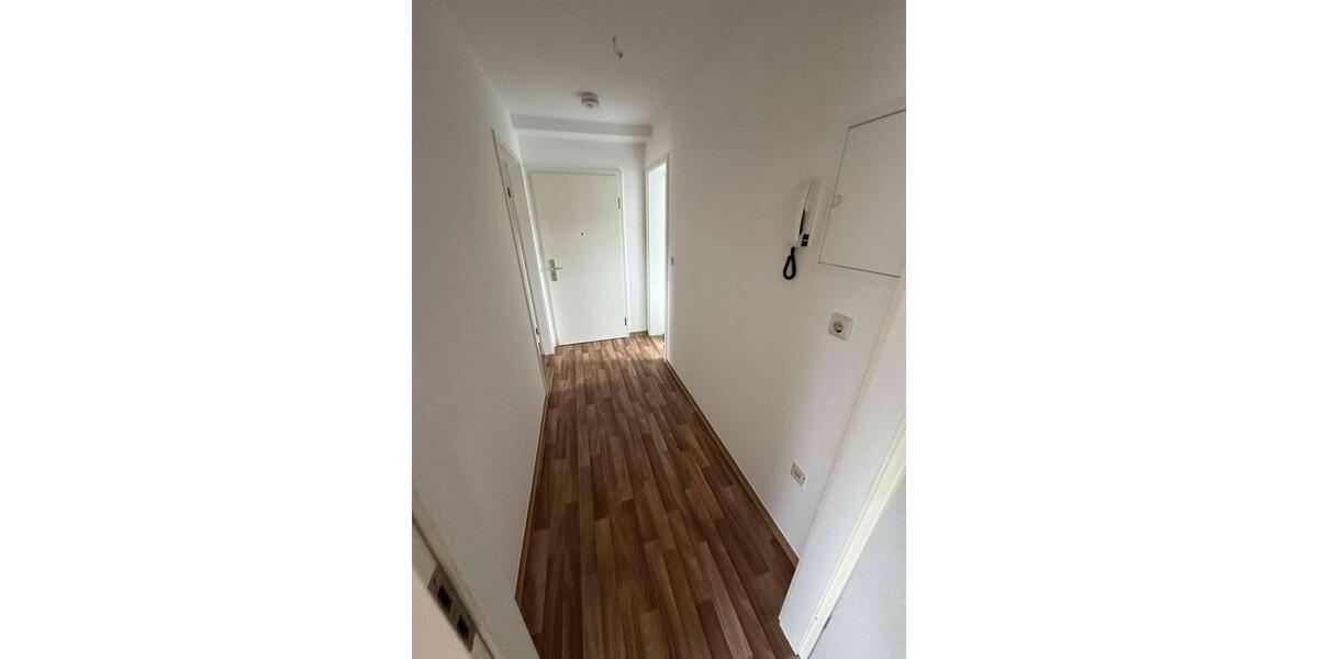 Dachgeschoßwohnung Plauen Altstadt - 1.5 Zimmer, 41 m&sup2;, 208&euro; | Angebot:26422132
