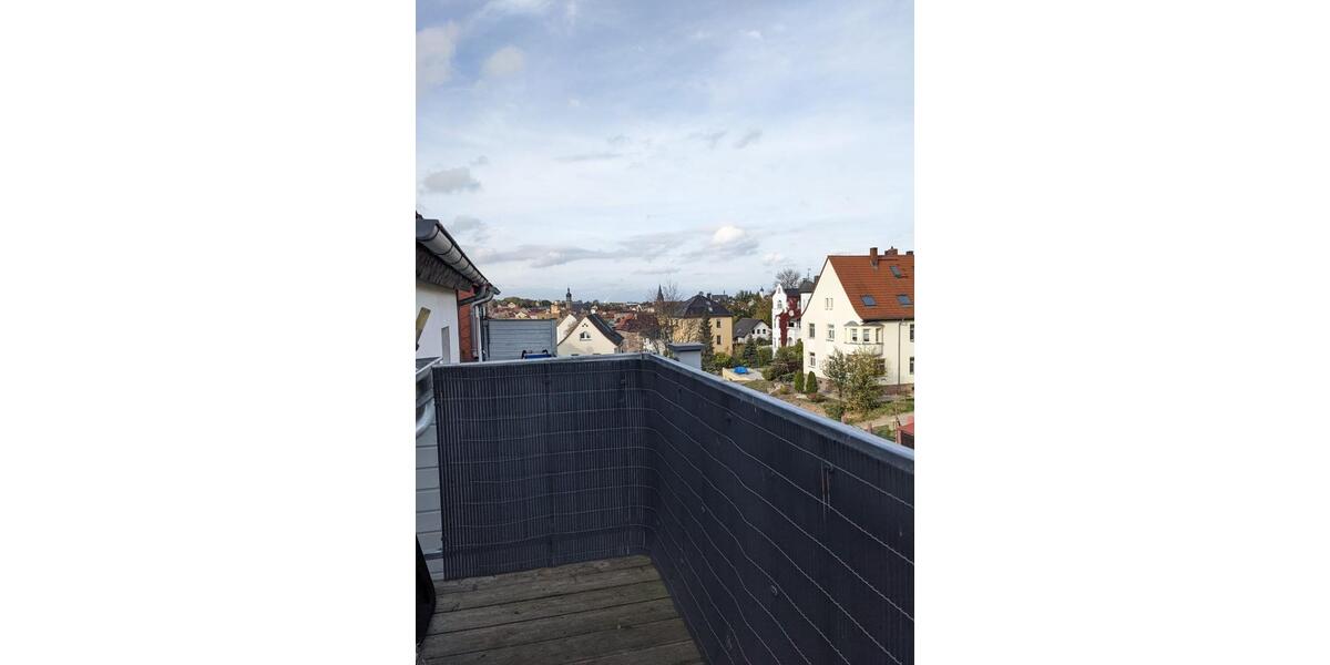 Dachgeschoßwohnung Altenburg - 3 Zimmer, 92 m&sup2;, 600&euro; | Angebot:25307731