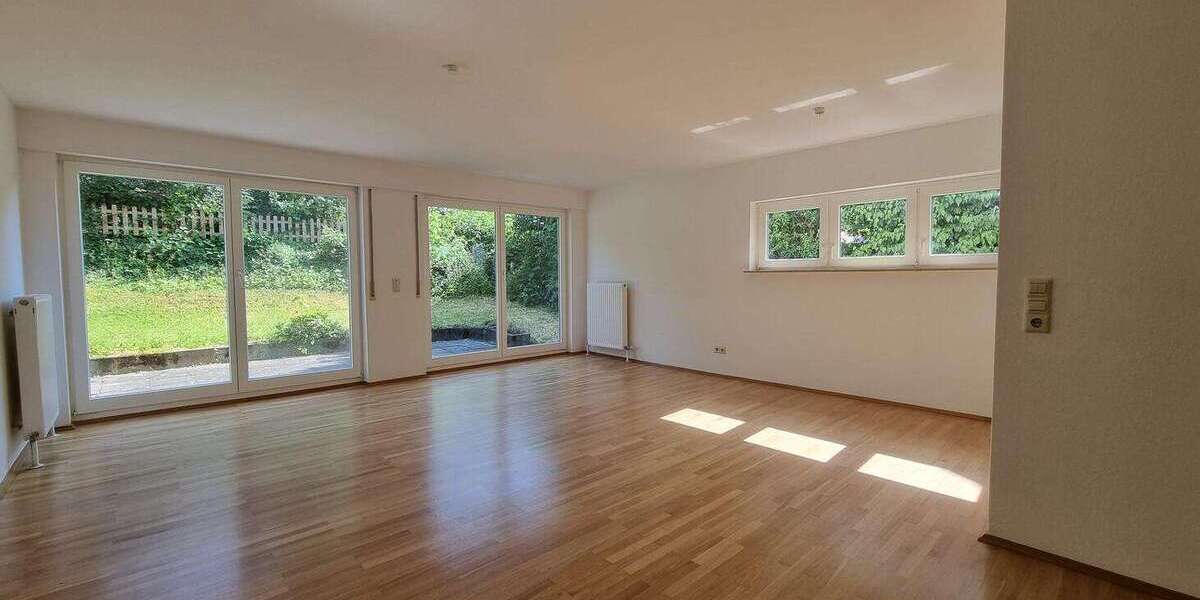Etagenwohnung Möglingen - 2 Zimmer, 74 m&sup2;, 750&euro; | Angebot:26914172