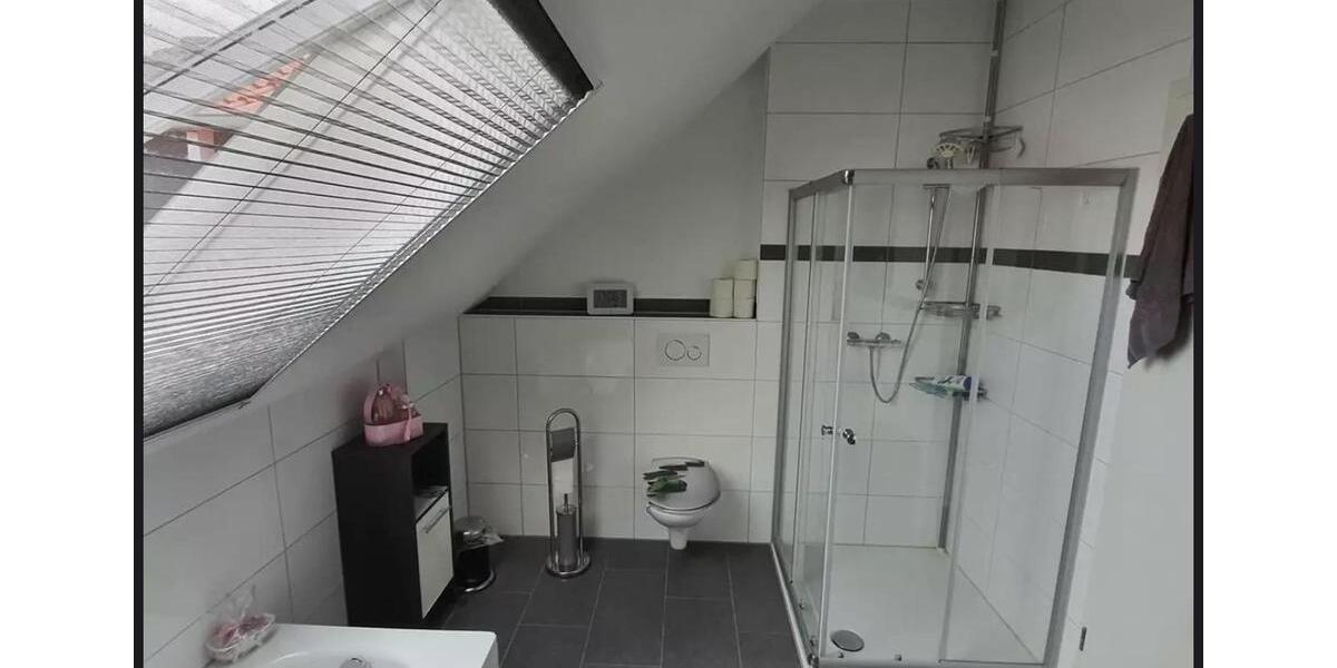 Dachgeschoßwohnung Bad Rappenau - 4 Zimmer, 125 m&sup2;, 1.350&euro; | Angebot:26416215