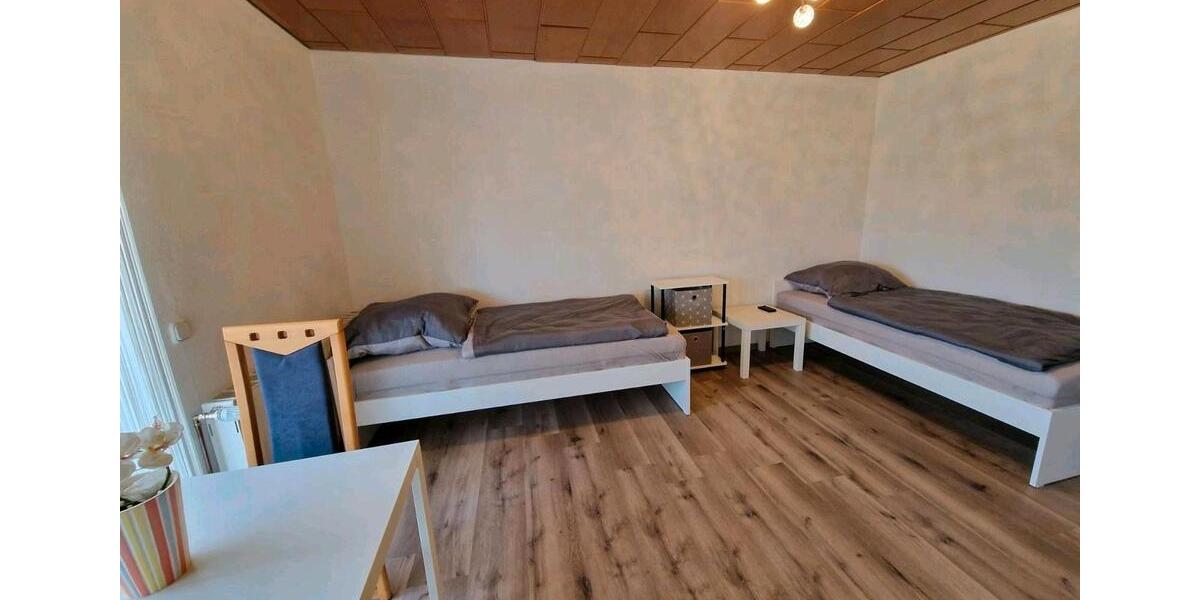 Wohnen auf Zeit Delmenhorst Düsternort - 1 Zimmer, 18 m&sup2;, 21&euro; | Angebot:26337563