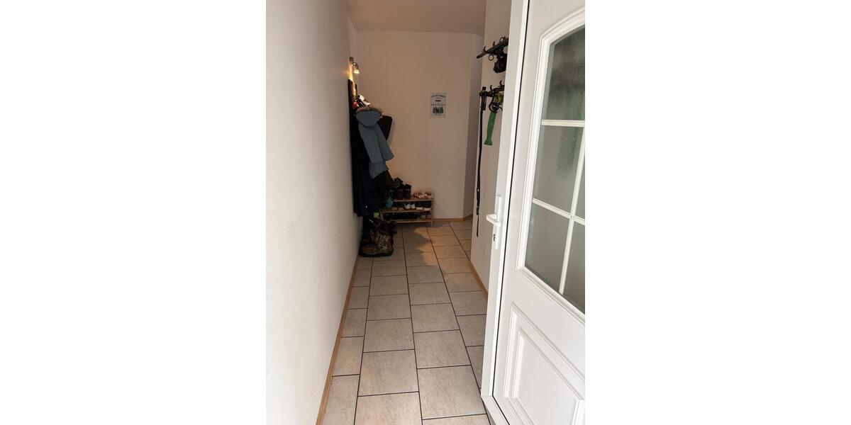 Erdgeschoßwohnung Flensburg - 3 Zimmer, 80 m&sup2;, 1.000&euro; | Angebot:26233593