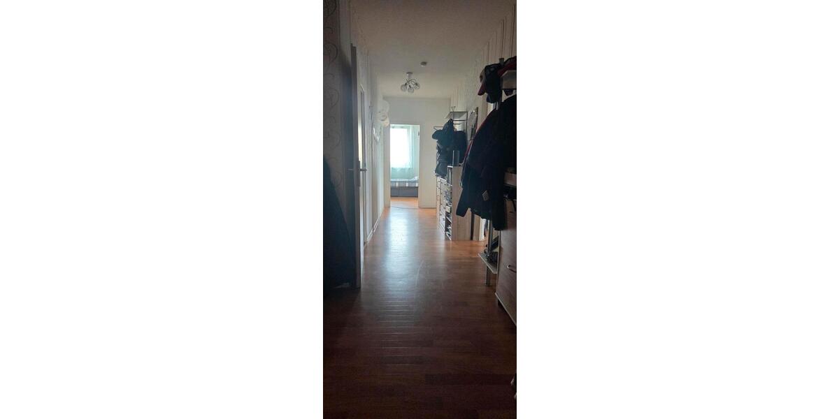 Etagenwohnung Rostock Evershagen - 3 Zimmer, 106 m&sup2;, 1.000&euro; | Angebot:26651736