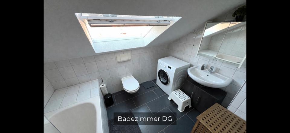 Dachgeschoßwohnung Ennepetal - 4 Zimmer, 86 m&sup2;, 750&euro; | Angebot:26048086